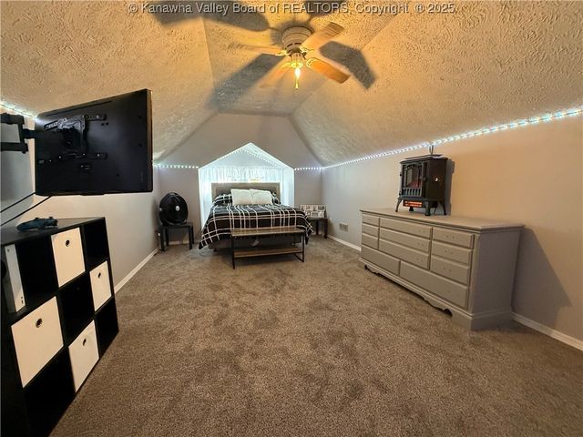 222 2nd Avenue, Logan, WV 25601