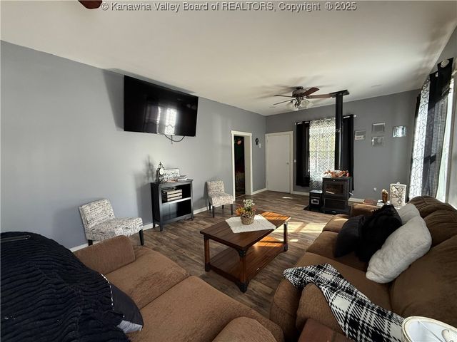 222 2nd Avenue, Logan, WV 25601