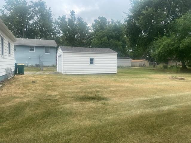 850 E Briar Lane, Beloit, WI 53511