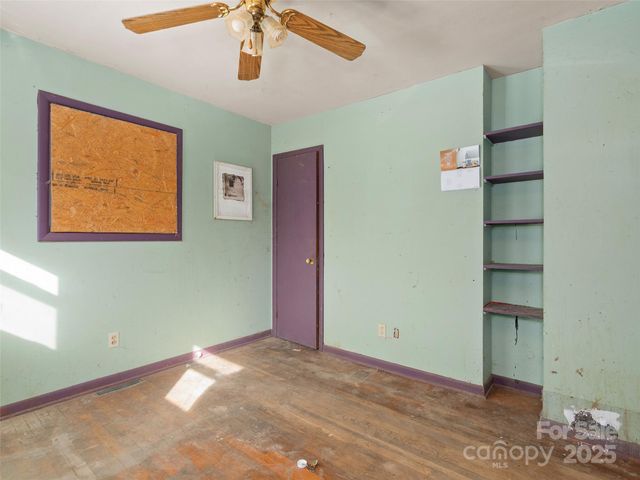 36 Lambert Lane, Canton, NC 28716