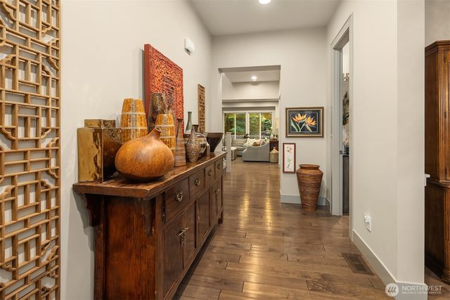 3745 88th Avenue SE, Mercer Island, WA 98040