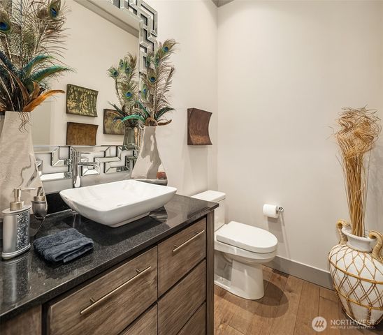 3745 88th Avenue SE, Mercer Island, WA 98040