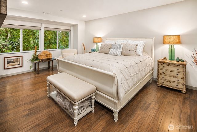 3745 88th Avenue SE, Mercer Island, WA 98040