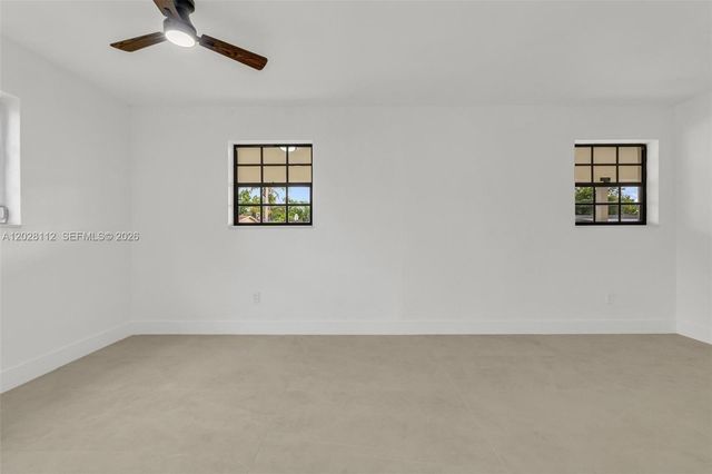 10721 SW 149th Ter, Miami, FL 33176