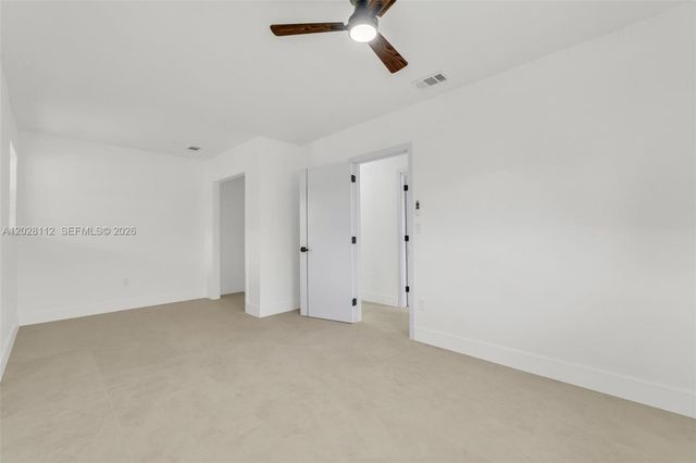 10721 SW 149th Ter, Miami, FL 33176