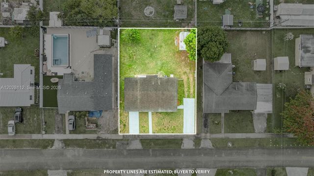 10721 SW 149th Ter, Miami, FL 33176