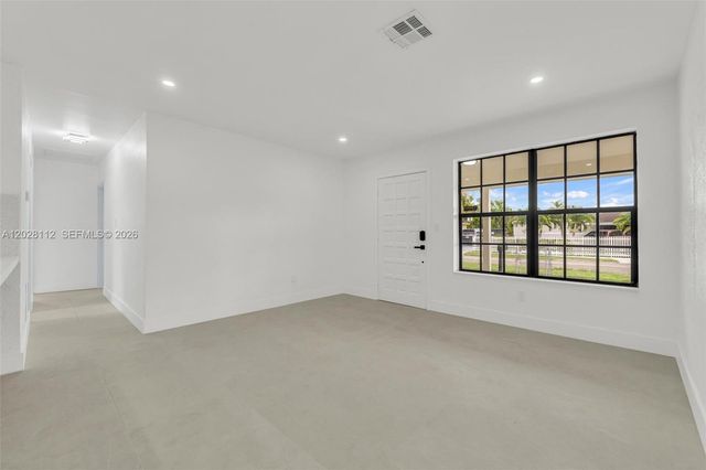 10721 SW 149th Ter, Miami, FL 33176