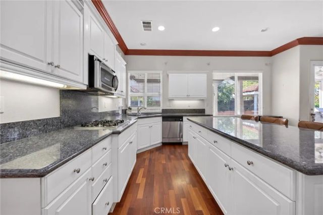 36185 Capri Drive, Winchester, CA 92596