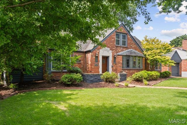 7248 Dorset Avenue, University City, MO 63130