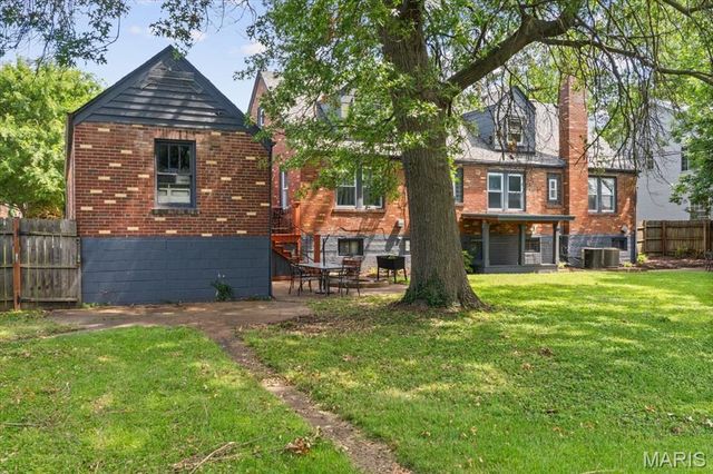7248 Dorset Avenue, University City, MO 63130