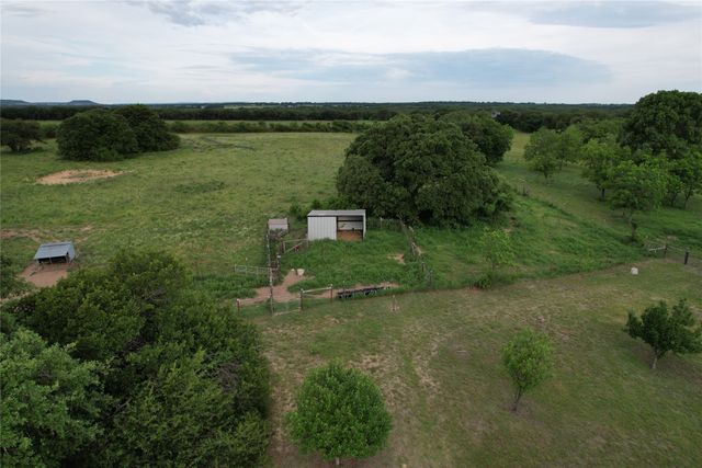 1166 County Road 403, Comanche, TX 76442