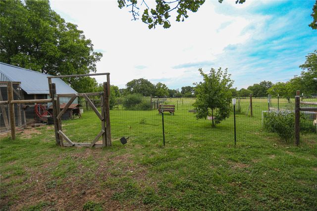 1166 County Road 403, Comanche, TX 76442
