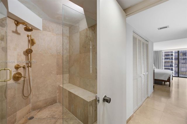 1915 Brickell Ave 1407, Miami, FL 33129