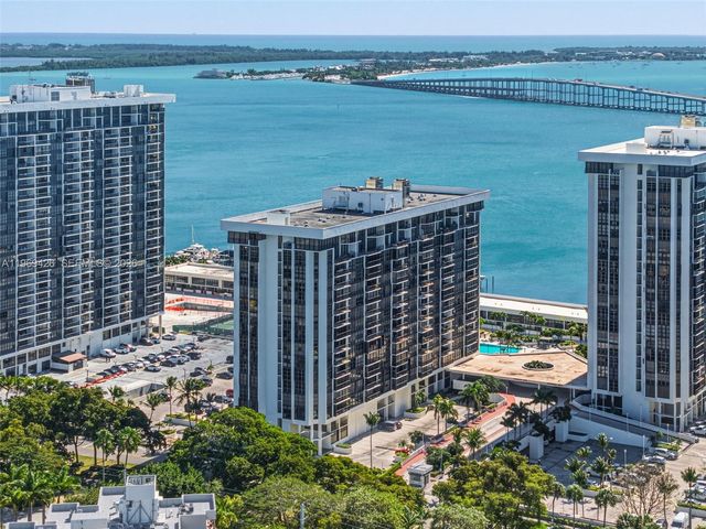 1915 Brickell Ave 1407, Miami, FL 33129