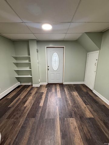 203 E 8TH Street, Warren, IN 46792