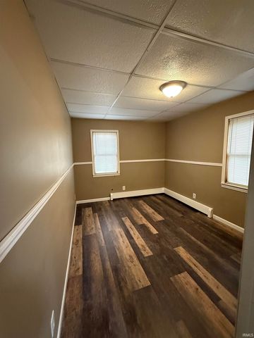 203 E 8TH Street, Warren, IN 46792