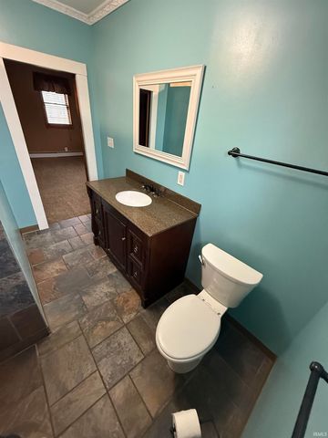 203 E 8TH Street, Warren, IN 46792