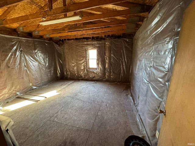 203 E 8TH Street, Warren, IN 46792