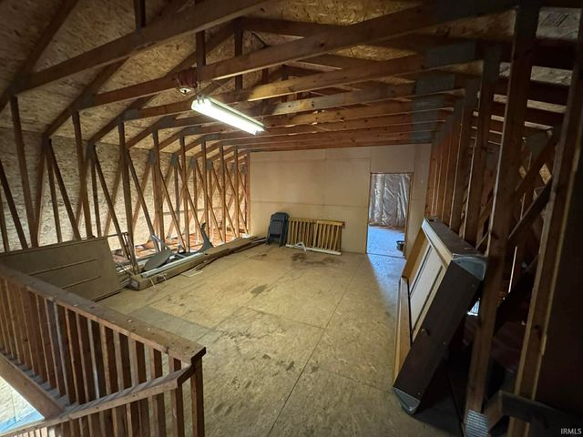 203 E 8TH Street, Warren, IN 46792