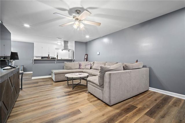 1583 Dover Street, Mobile, AL 36618