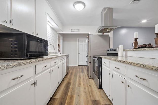 1583 Dover Street, Mobile, AL 36618