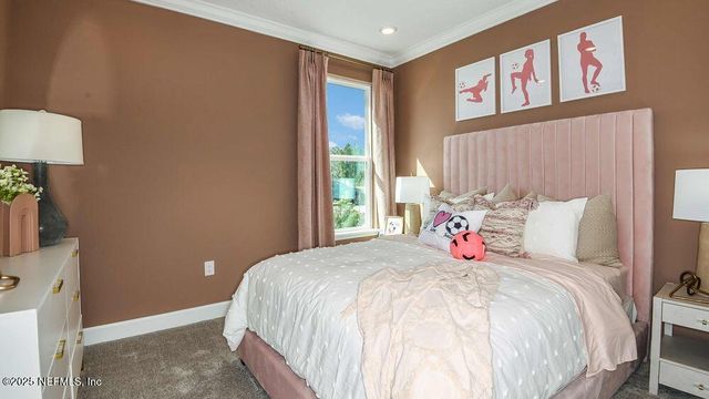 38 ARMOYAN Drive, Palm Coast, FL 32137