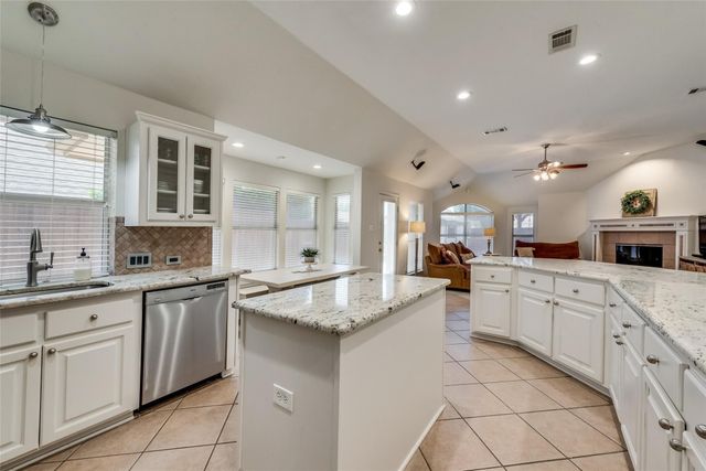 808 Amber Court, Allen, TX 75002