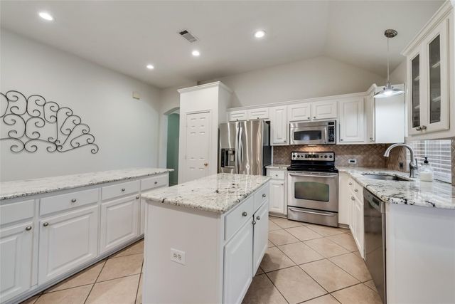 808 Amber Court, Allen, TX 75002