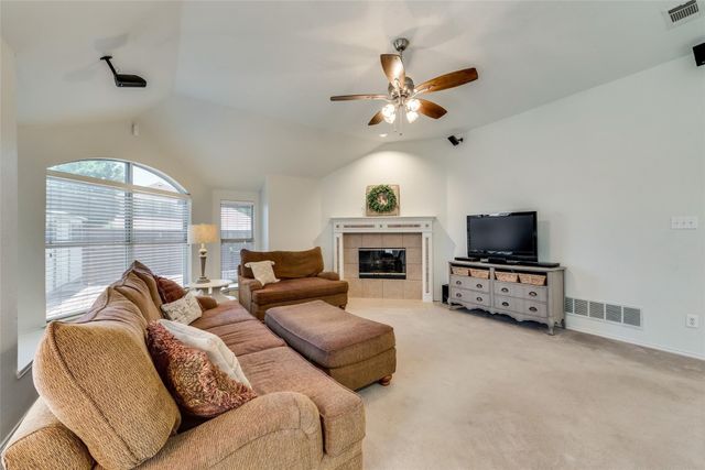 808 Amber Court, Allen, TX 75002