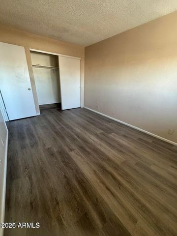 286 W PALOMINO Drive 118, Chandler, AZ 85225