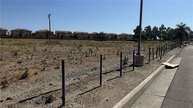 15526 Foothill, Fontana, CA 92335