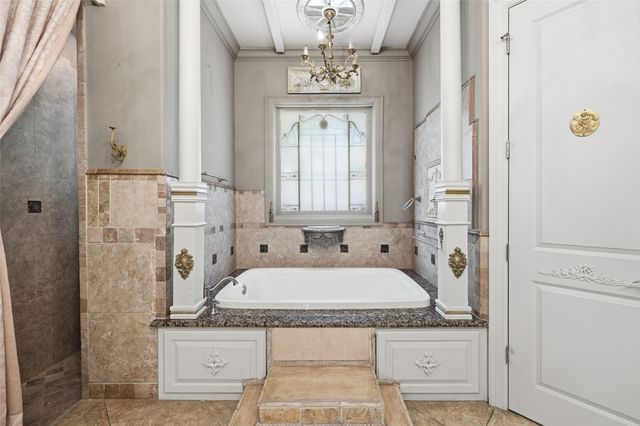 4062 Bunting Avenue, Fort Worth, TX 76107