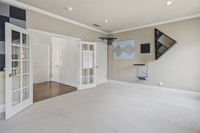 4062 Bunting Avenue, Fort Worth, TX 76107