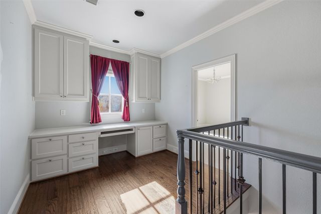 4062 Bunting Avenue, Fort Worth, TX 76107