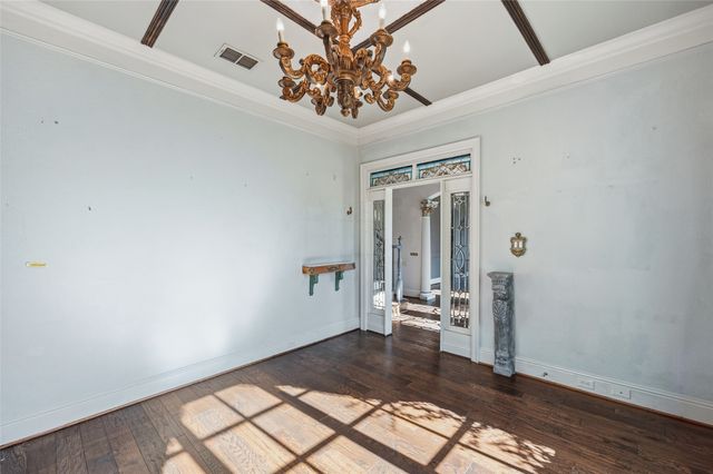 4062 Bunting Avenue, Fort Worth, TX 76107