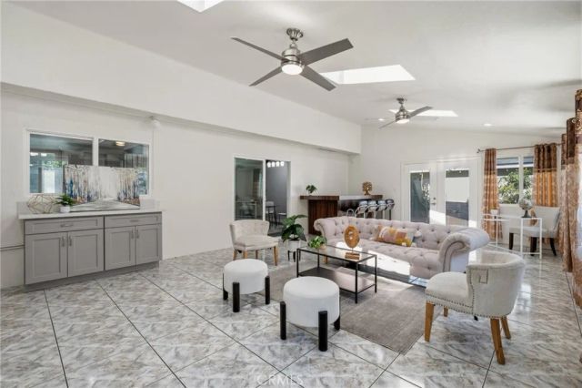 332 W 231st Street, Carson, CA 90745