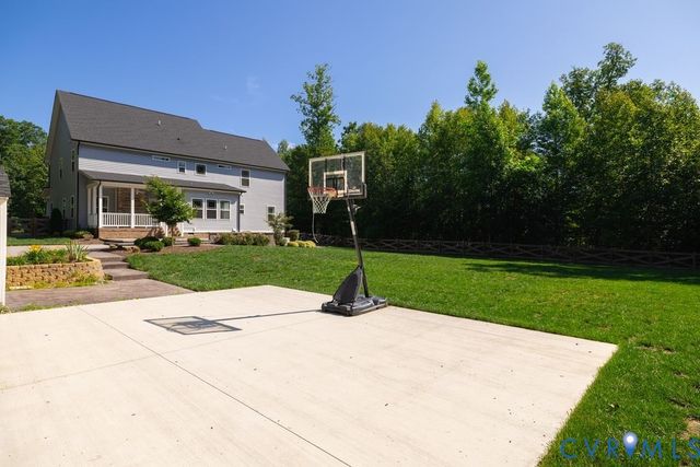 9377 Magnolia Blossom Rd, Ashland, VA 23005