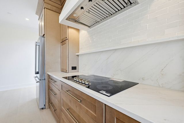 257R Market Street A, Boston, MA 02134