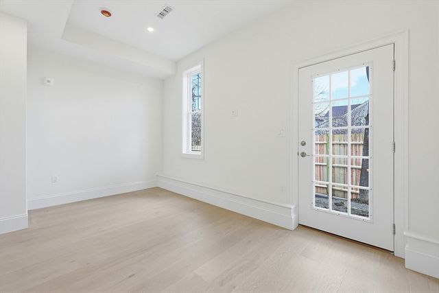 257R Market Street A, Boston, MA 02134