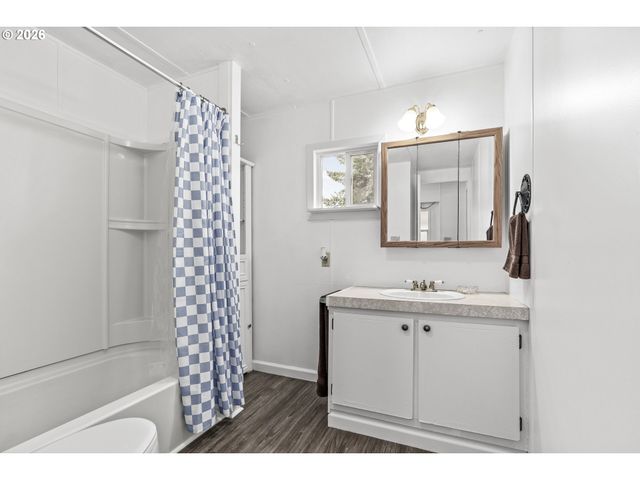 1199 N TERRY St 258, Eugene, OR 97402