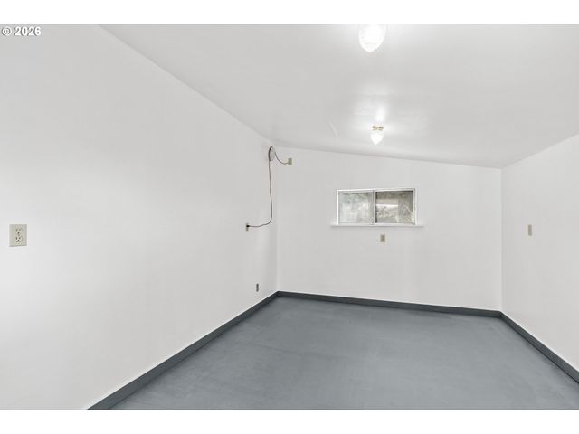 1199 N TERRY St 258, Eugene, OR 97402