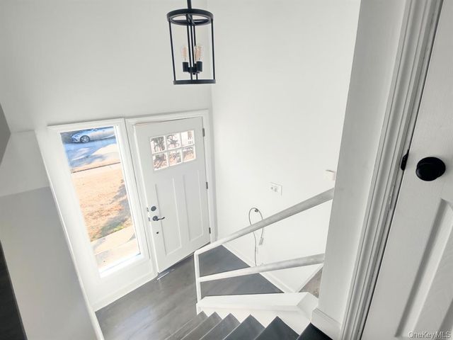 91 North Street, Huntington Station, NY 11746