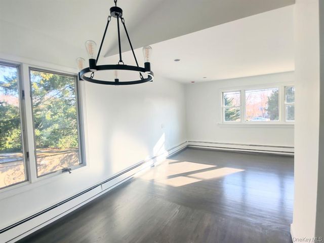 91 North Street, Huntington Station, NY 11746