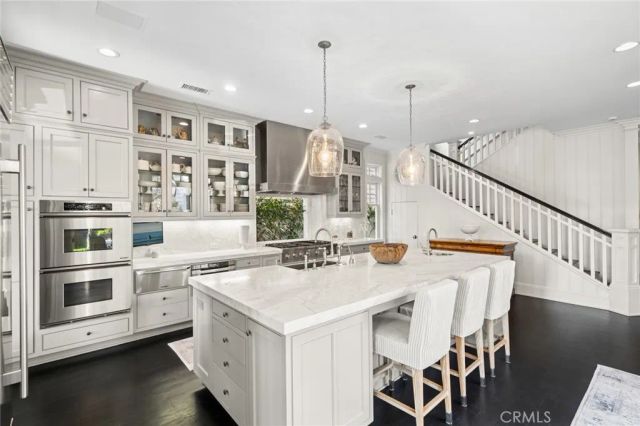 2601 Bayshore Drive, Newport Beach, CA 92663