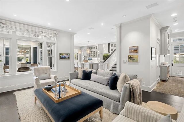 2601 Bayshore Drive, Newport Beach, CA 92663