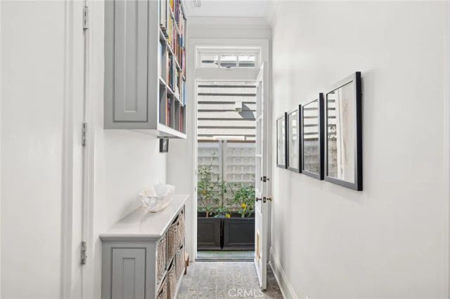 2601 Bayshore Drive, Newport Beach, CA 92663