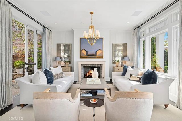 2601 Bayshore Drive, Newport Beach, CA 92663