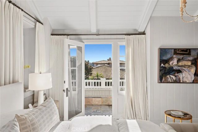 2601 Bayshore Drive, Newport Beach, CA 92663