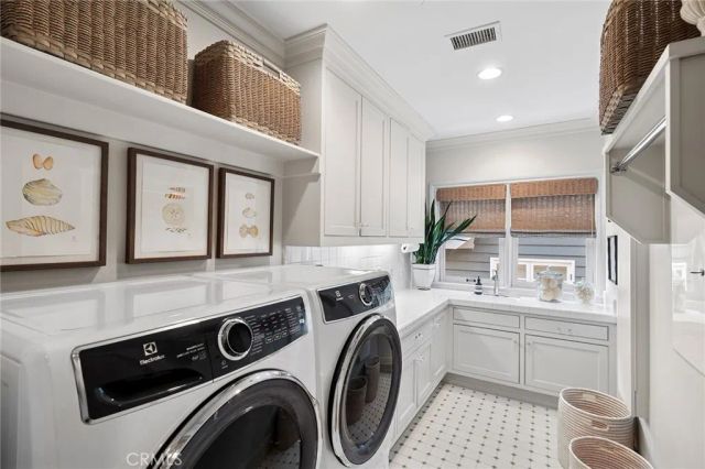 2601 Bayshore Drive, Newport Beach, CA 92663