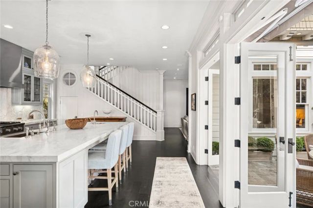 2601 Bayshore Drive, Newport Beach, CA 92663